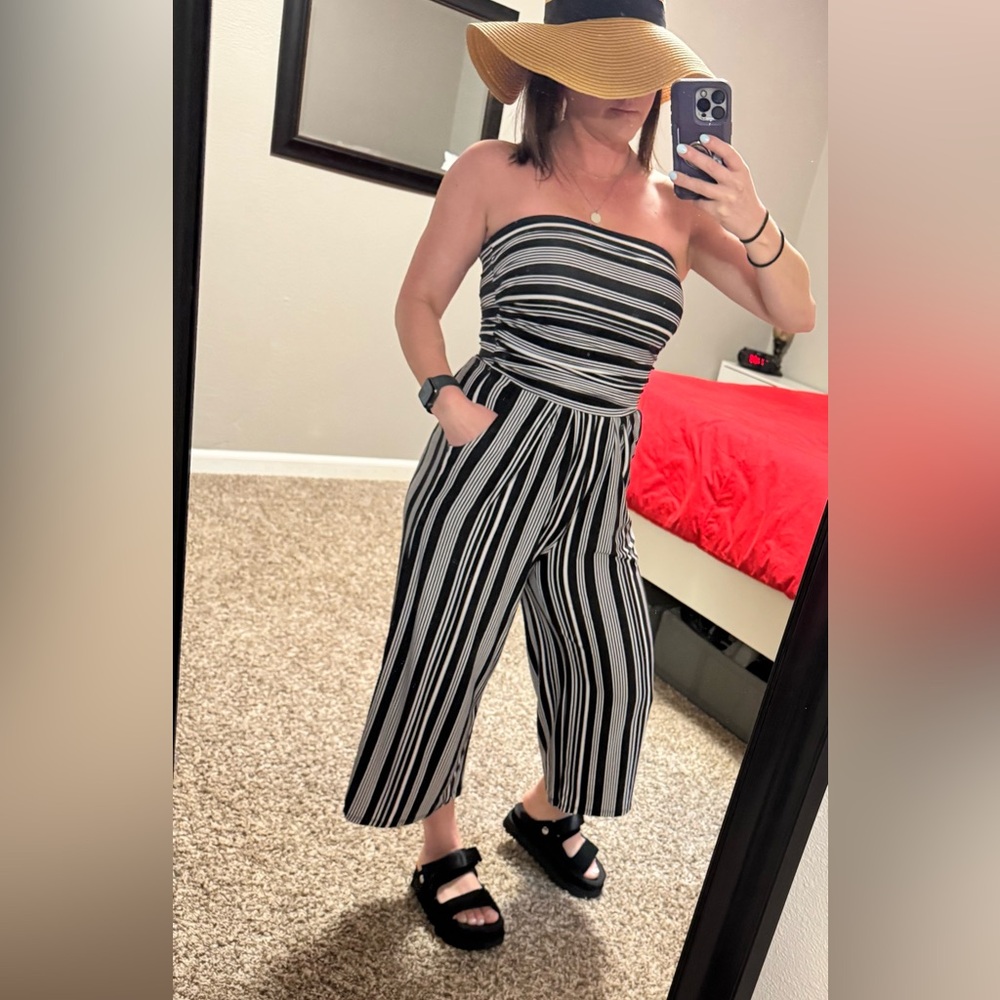 Derek Heart small Black and White Strapless Jumpsuit
